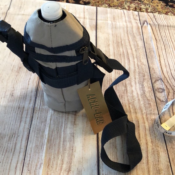 $4 bundle! NWT Acro bag bottle holder/Fanny pack. - Picture 5 of 7